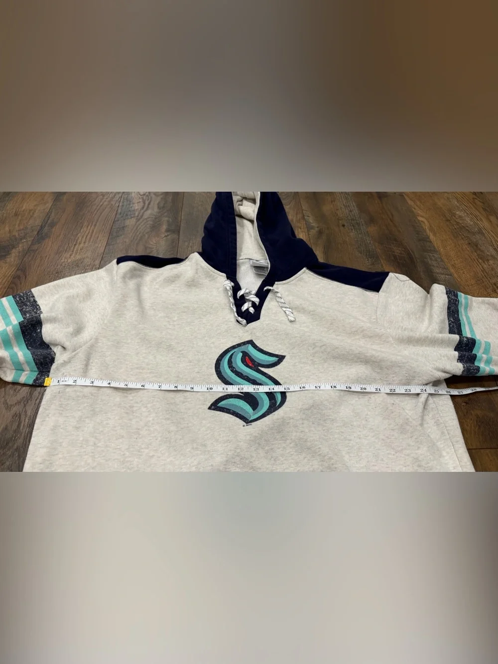 NHL Seattle Kraken Men's Heather Gray Laced Neck Pullover Hoodie, Size XXL